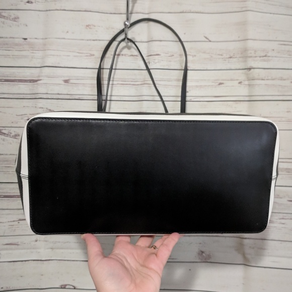SALE! Kate Spade Margareta Eden Street Stripe Tote - Picture 8 of 8